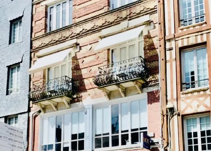 Romeo Ou Juliette Panzió 3*